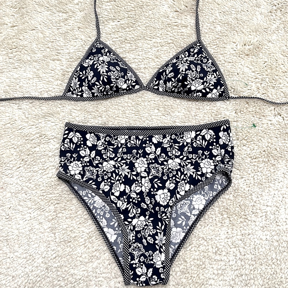 NWOT MANGO INTERNATIONAL GIRLS  2 PIECE SWIM SUIT